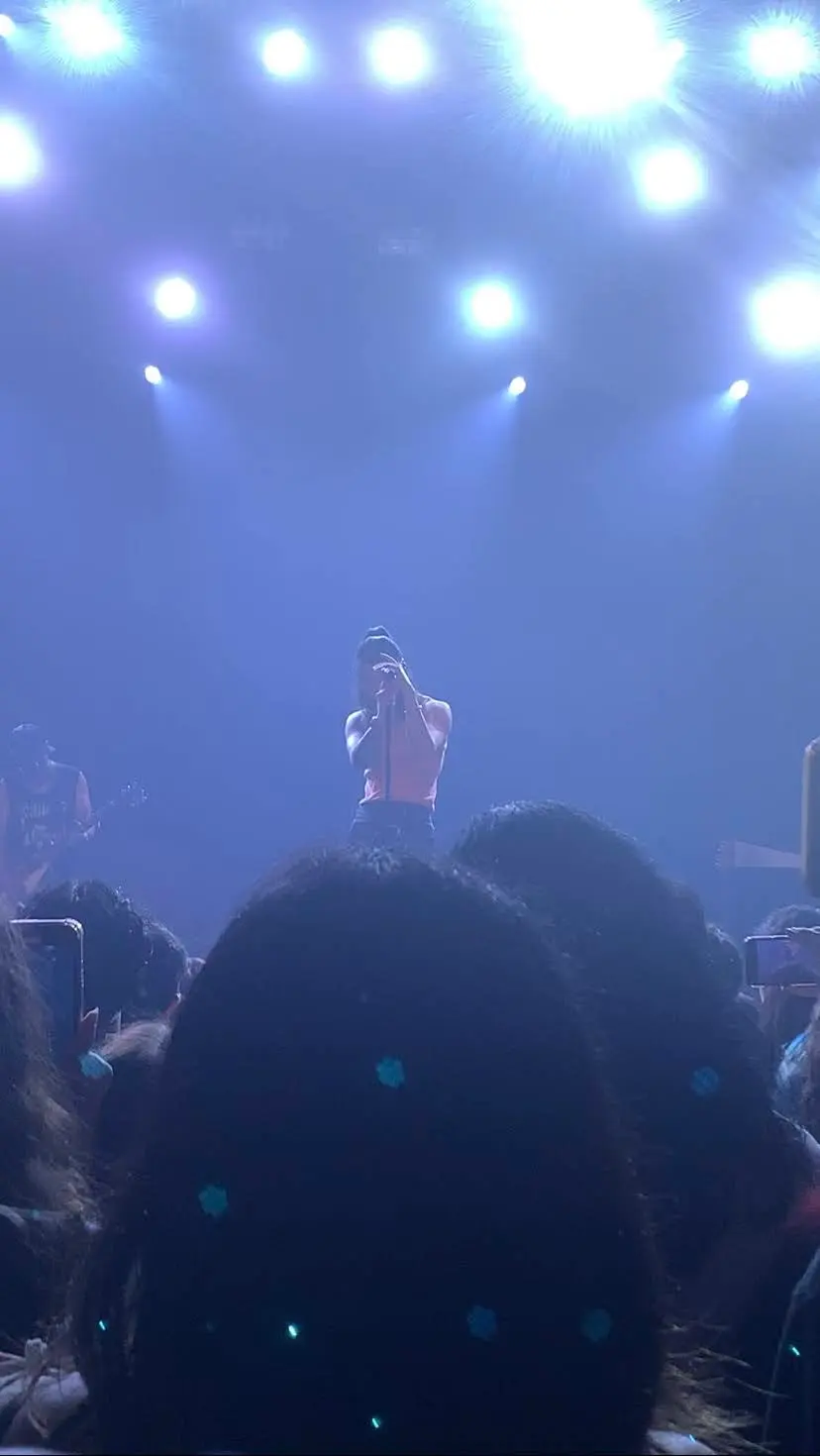 Keshi concert.